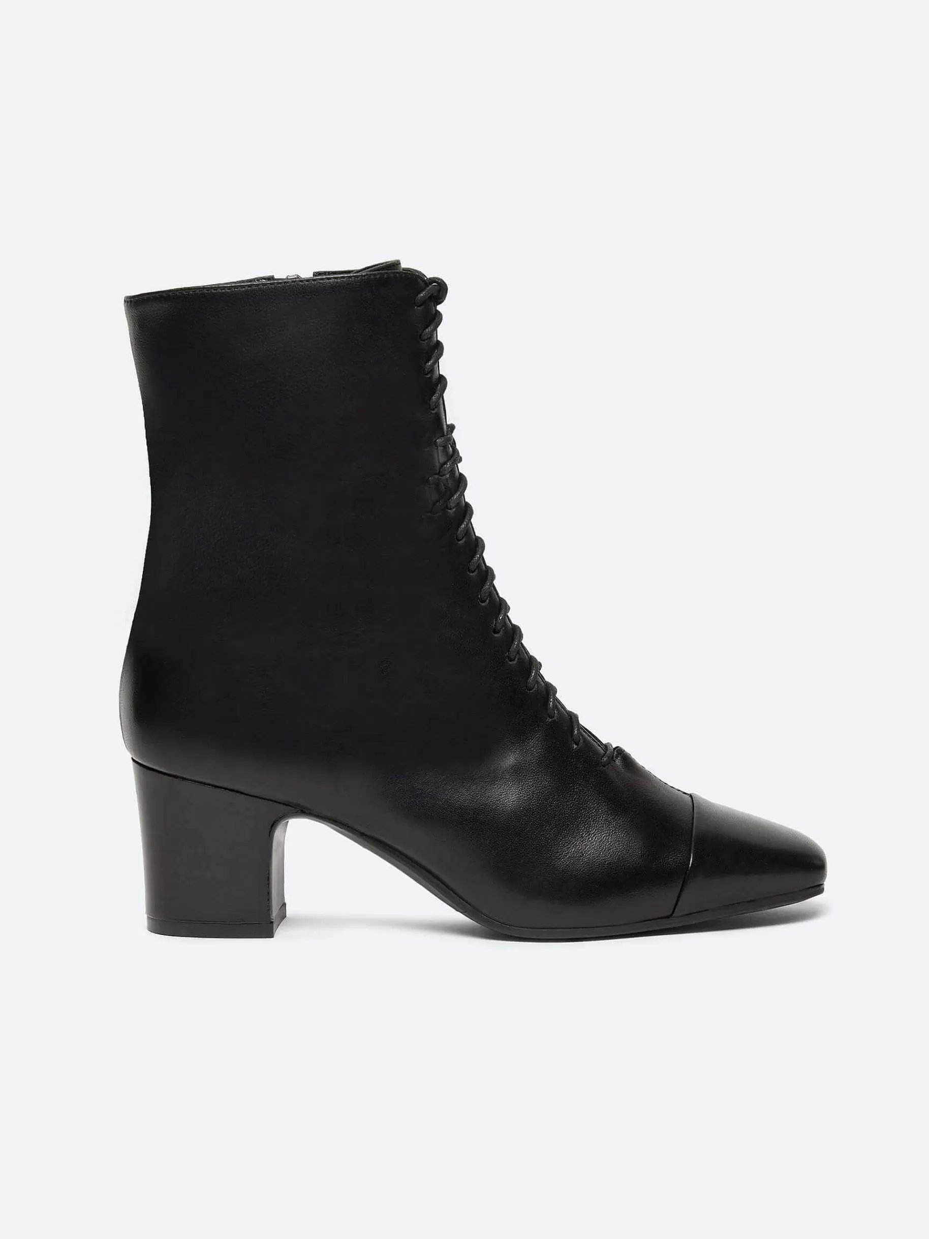 Women Carel Boots And Ankle Boots-Black Leather Lace-Up Ankle Boots